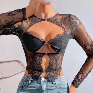 Top Femme en Dentelle Noire 🖤✨